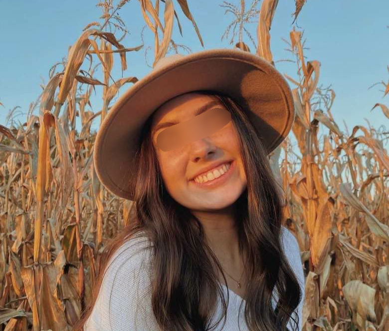  My sisters boyfriend showed me some pics of her