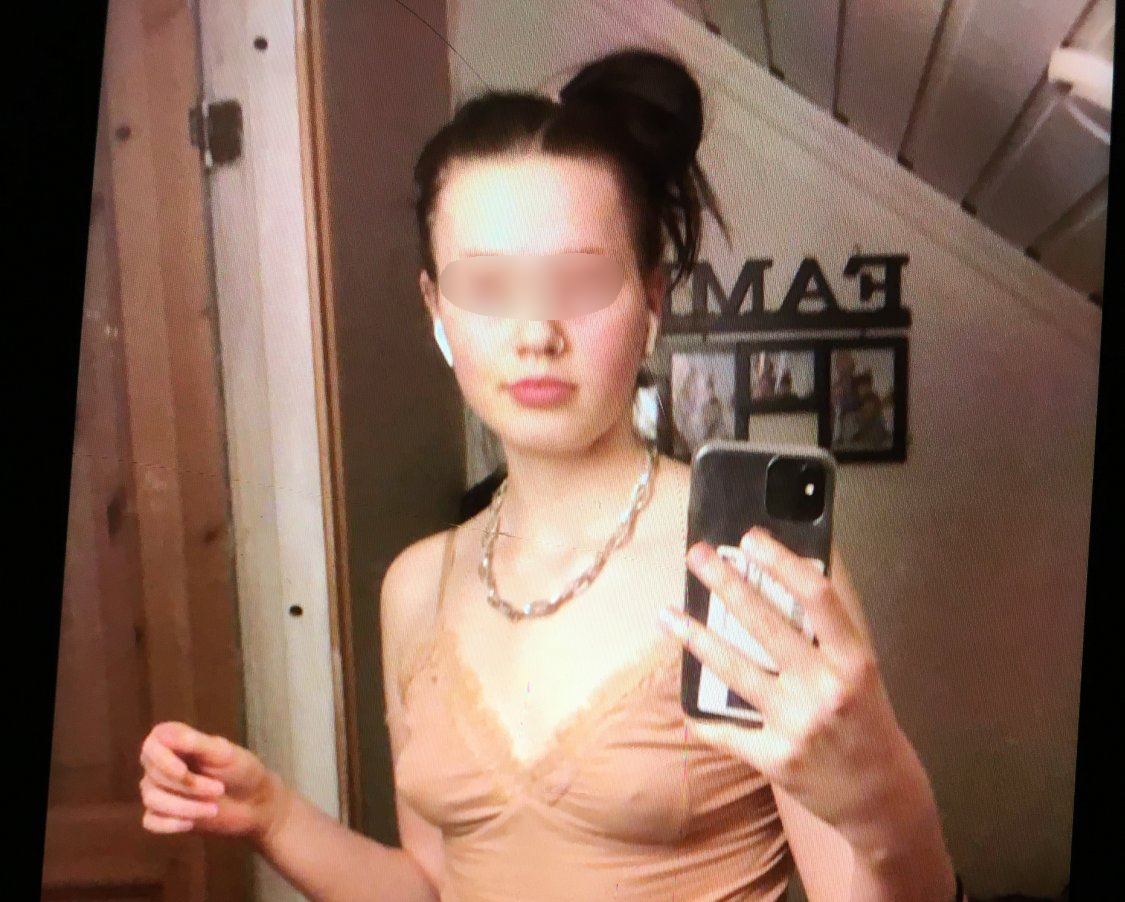 Snaps my slut sended to me