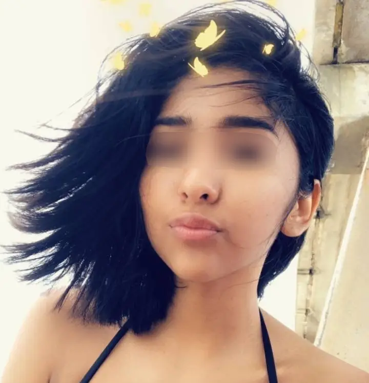 Beautiful Ecuadorian get exposed
