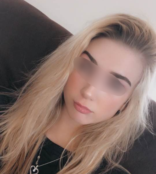 Gf send hot snaps and get exposed